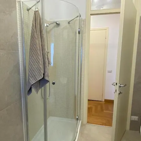 The Charme - Modern In With Balcony * Como