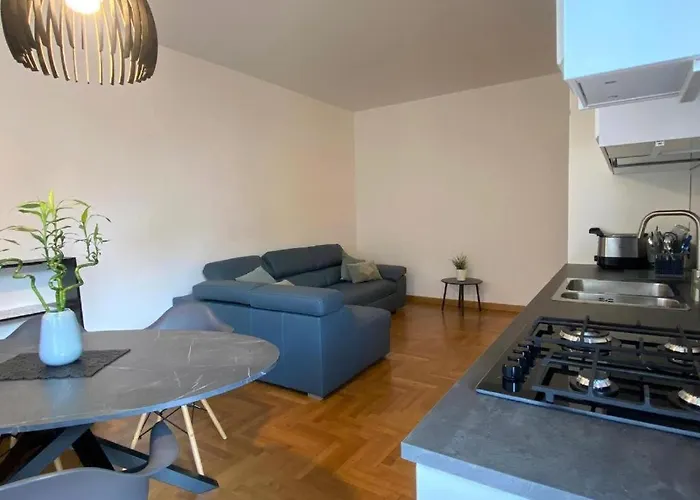 Lägenhet The Charme - Modern In With Balcony