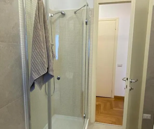 The Charme - Modern In With Balcony * Como