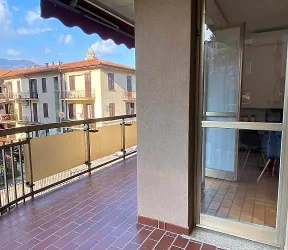 Lägenhet The Charme - Modern In With Balcony